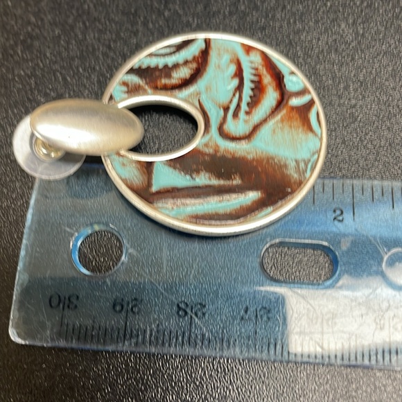 Patricia Nash earrings - Picture 3 of 3